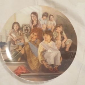 Annie Collectors Plate